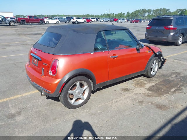 2006 MINI COOPER WMWRF33506TF64575 Photo 3