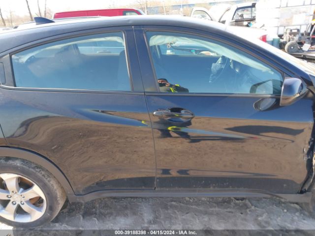 3CZRU6H3XNM733569 Honda Hr-v Awd Lx