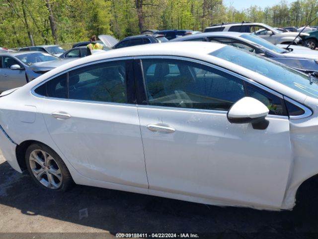1G1BF5SM9H7183849 Chevrolet Cruze Premier Auto
