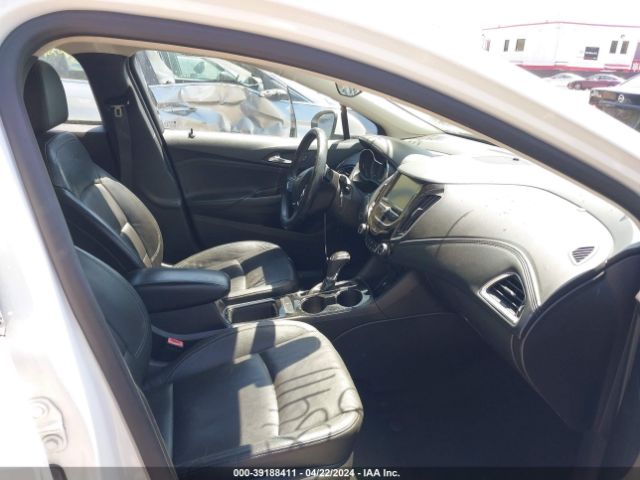 1G1BF5SM9H7183849 Chevrolet Cruze Premier Auto