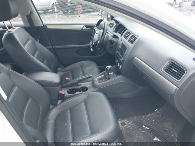 3VWDB7AJ6HM223631 Volkswagen Jetta 1.4t Se