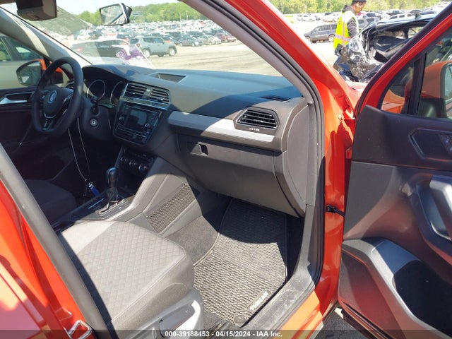 3VV1B7AX7JM062126 Volkswagen Tiguan 2.0t S