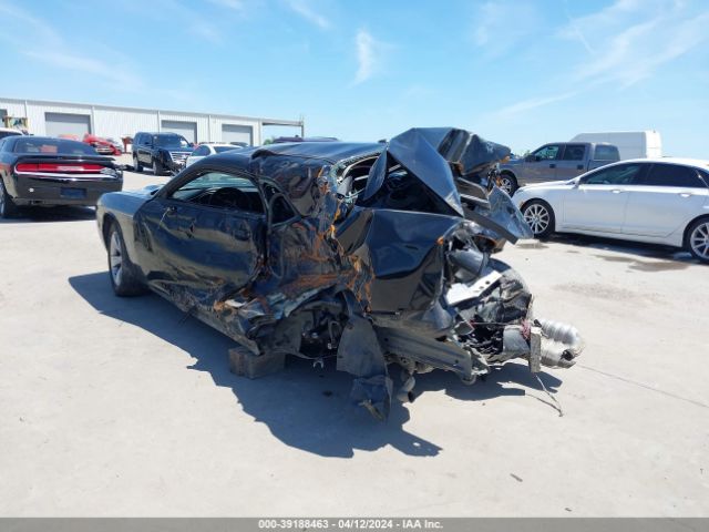 2C3CDZAG0JH245626 Dodge Challenger Sxt