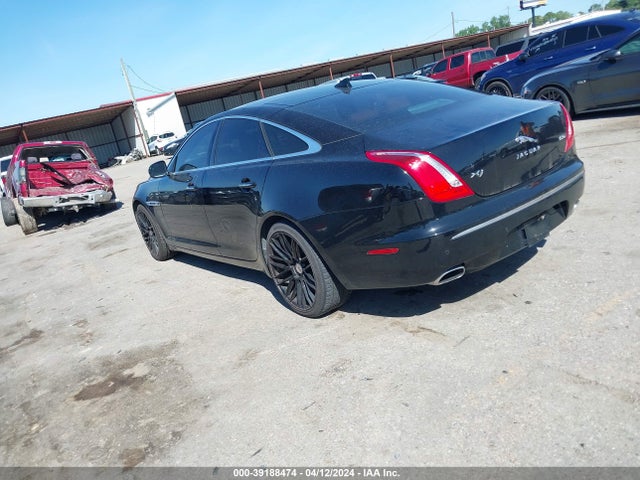 2013 JAGUAR XJ SAJWA1GE7DMV45787 Photo 2