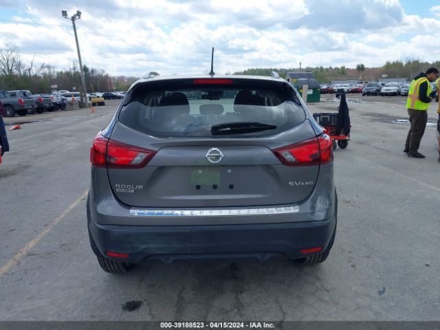 JN1BJ1CR2KW317643 Nissan Rogue Sport Sv