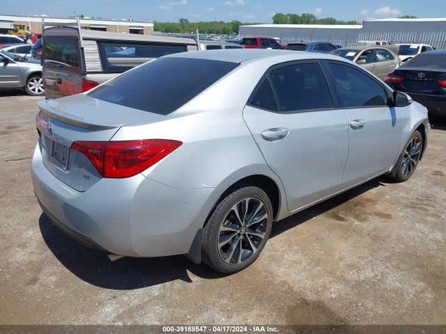 Toyota COROLLA SE 2019 2T1BURHE4KC221904 Image 4