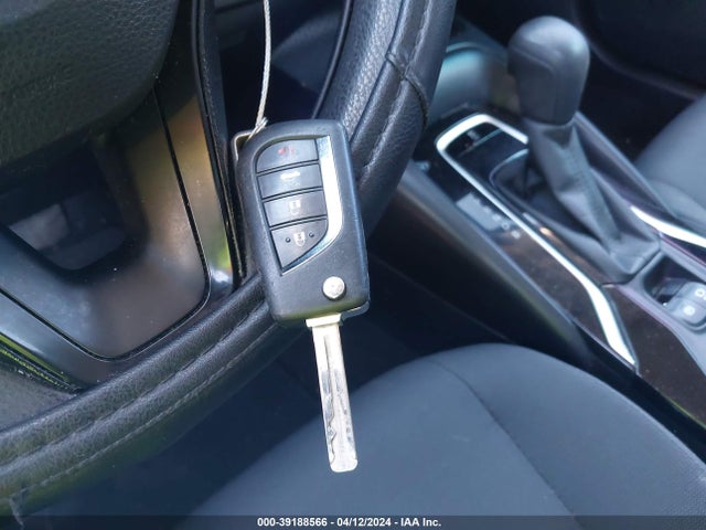 Toyota COROLLA LE 2020 JTDEPRAE9LJ061930 Image 11