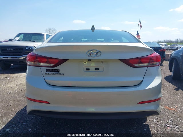 Hyundai ELANTRA SE 2017 5NPD84LF3HH071841 Image 16
