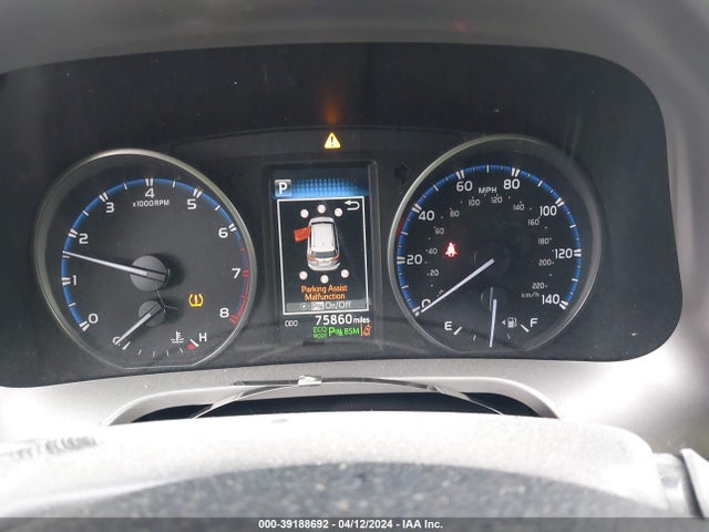 Toyota Rav4 Xle 2018 JTMWFREV8JD111925 Image 7