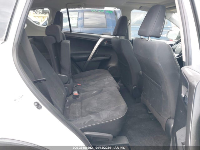 Toyota Rav4 Xle 2018 JTMWFREV8JD111925 Image 8
