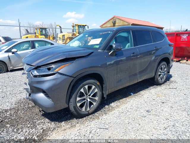 Toyota Highlander Xle 2021 5TDGZRBHXMS078266 Image 2