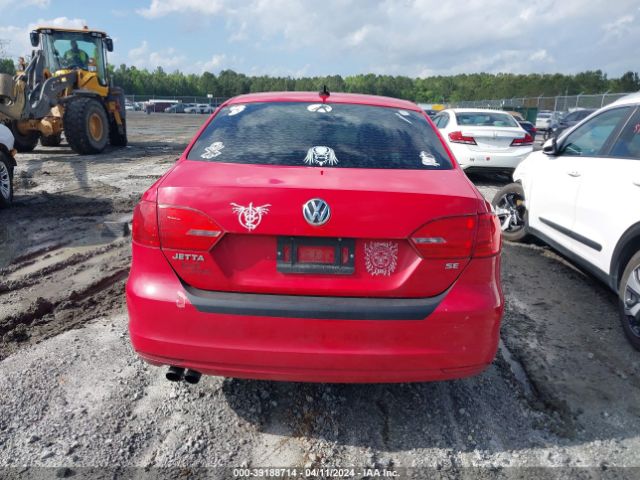 3VWD17AJ6EM295475 Volkswagen Jetta 1.8t Se