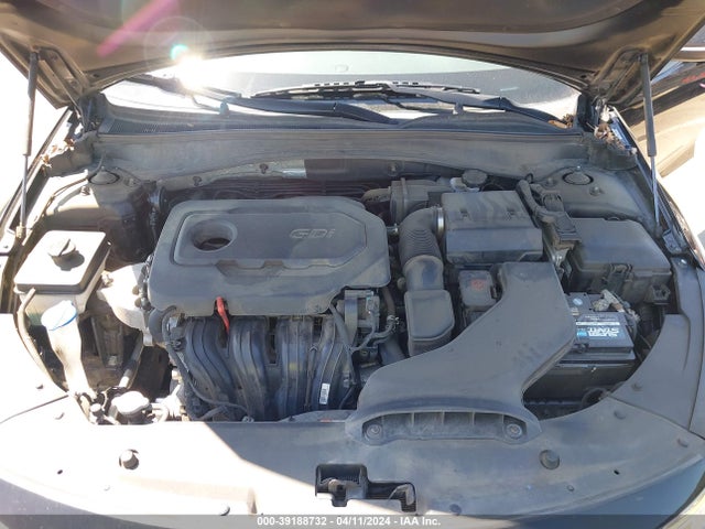 KIA Optima Lx 2018 5XXGT4L33JG269435 Image 10