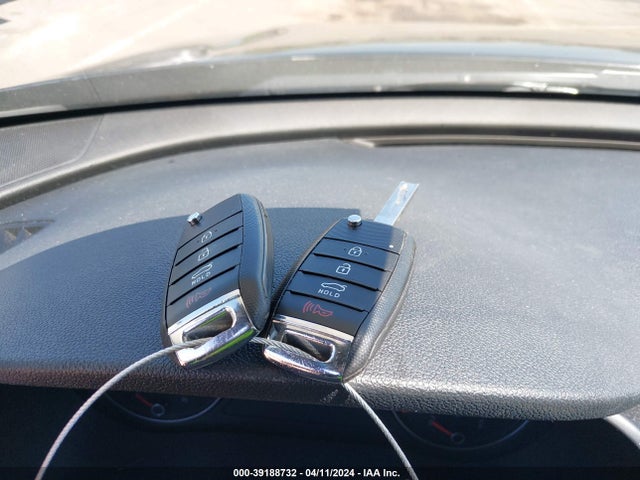 KIA Optima Lx 2018 5XXGT4L33JG269435 Image 11