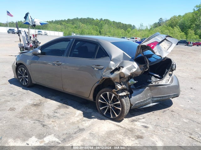 Toyota COROLLA SE 2017 5YFBURHEXHP595071 Image 3
