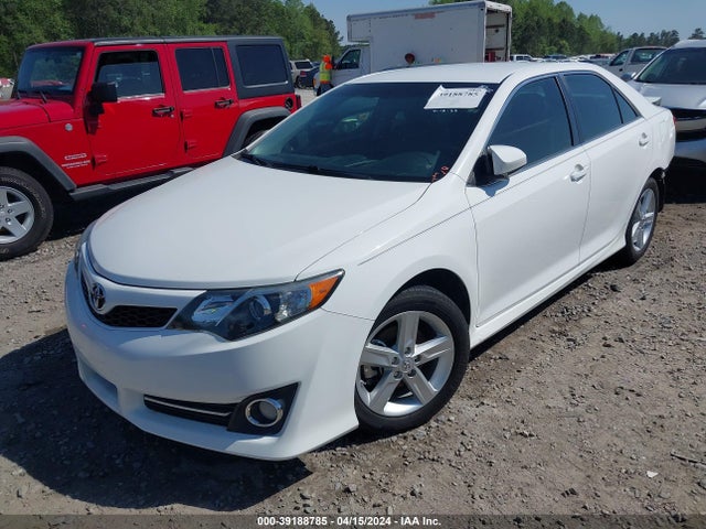 Toyota CAMRY SE 2014 4T1BF1FK9EU792344 Image 2