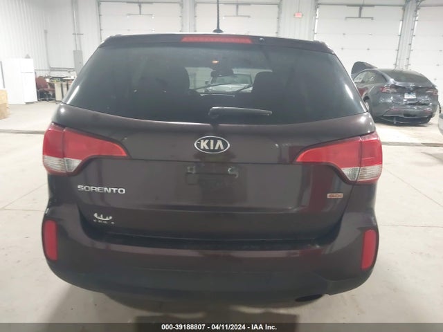 KIA SORENTO LX 2014 5XYKTDA60EG426587 Image 16