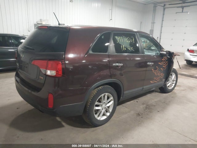 KIA SORENTO LX 2014 5XYKTDA60EG426587 Image 4