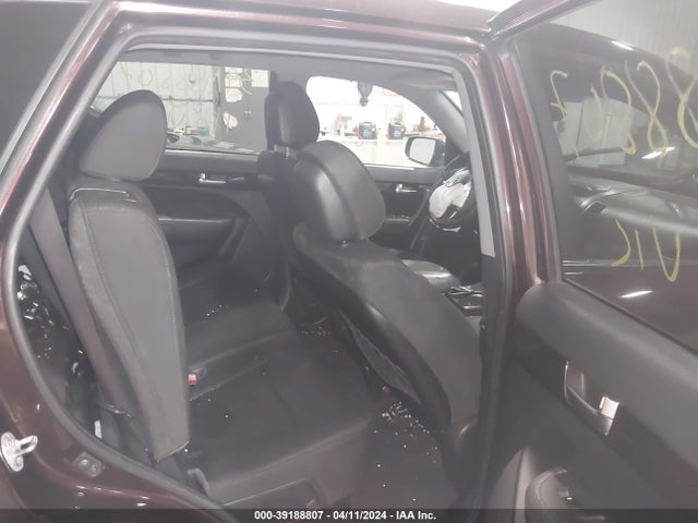 KIA SORENTO LX 2014 5XYKTDA60EG426587 Image 8