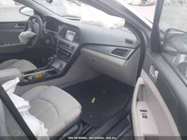 5NPE24AF5GH338811 Hyundai SONATA SE