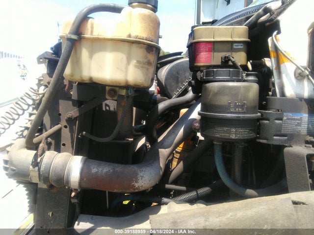 39188959 :رقم المزاد ، 1GDJ7C1C95F530431 vin ، 2005 Gmc C7500 C7c042 مزاد بيع