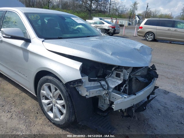 Chevrolet IMPALA 1LT 2017 2G1105SA8H9152920 Image 18