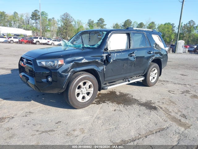 Toyota 4runner Sr5 Premium 2023 JTEFU5JR9P5283984 Image 2