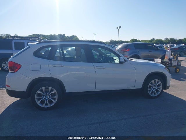 BMW X1 Xdrive28i 2014 WBAVL1C58EVY18299 Image 13