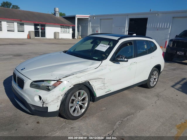 BMW X1 Xdrive28i 2014 WBAVL1C58EVY18299 Image 2