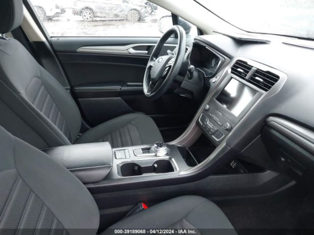 3FA6P0HDXLR258940 Ford FUSION SE