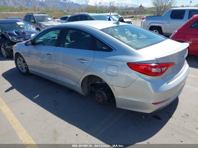 Hyundai SONATA SE 2016 5NPE24AFXGH307134 Image 3