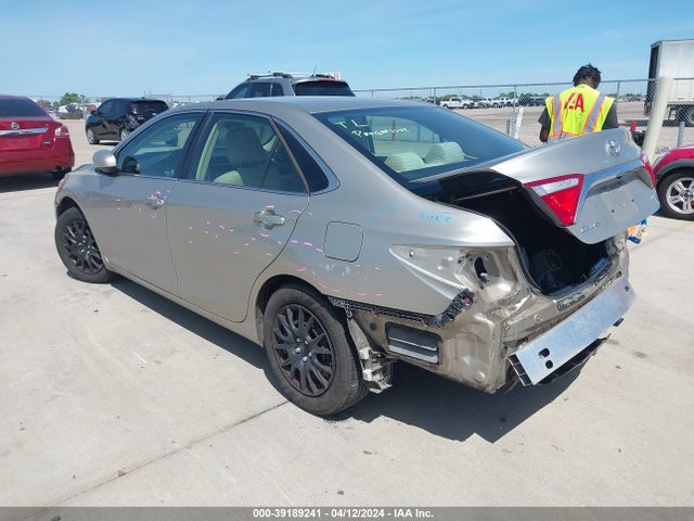 Toyota CAMRY LE 2016 4T4BF1FK0GR523013 Image 3