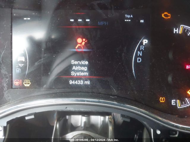 1C4RJEAGXJC429336 Jeep Grand Cherokee Laredo E 4x2