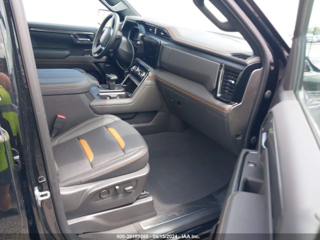 3GTUUEE82RG118559 GMC Sierra 1500 4wd  Short Box At4