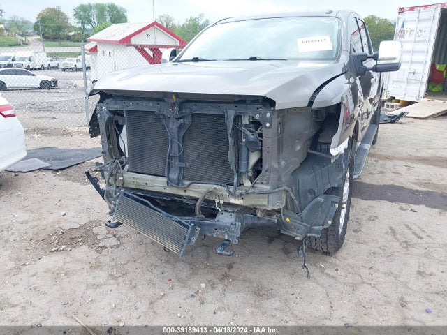 1N6BA1F28GN505573 Nissan Titan Xd Sl Diesel