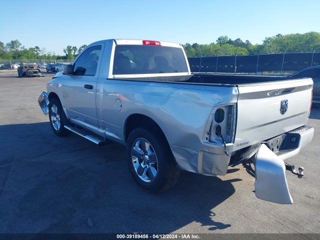 RAM 1500 Classic Express Regular Cab 4x2 6'4 Box 2019 3C6JR6AG7KG507458 Image 3