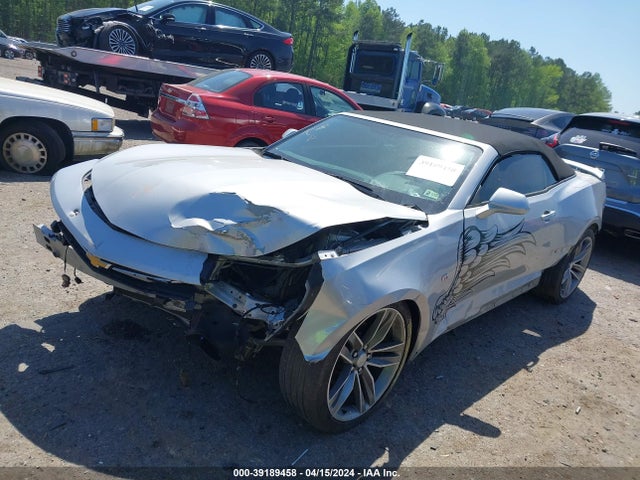 Chevrolet Camaro 1lt 2018 1G1FB3DS3J0117440 Image 2
