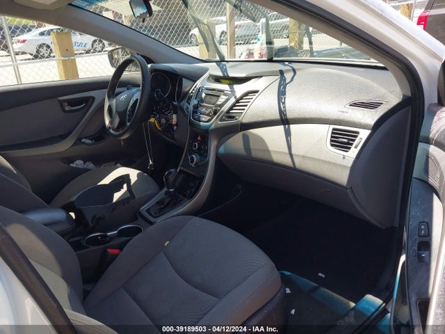 Hyundai ELANTRA SE 2015 5NPDH4AE5FH605316 Image 5