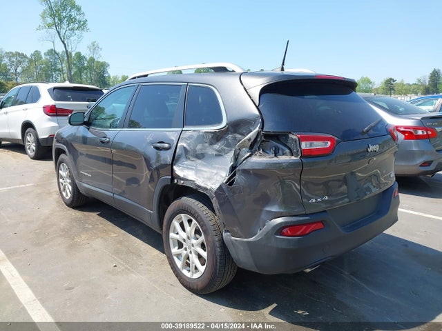 1C4PJMCB2HW521505 Jeep Cherokee Latitude 4x4