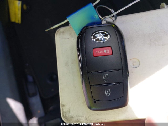 Toyota Corolla Cross Le 2023 7MUBAAAG6PV037669 Image 11