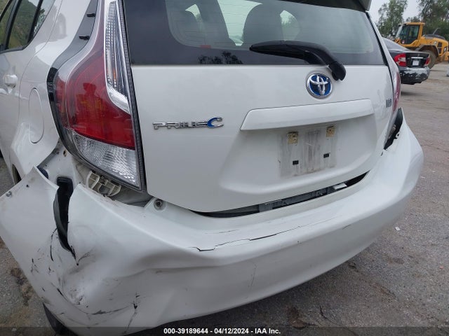Toyota Prius C Two 2015 JTDKDTB30F1584070 Image 12