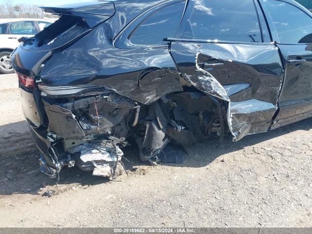 2022 JAGUAR F-PACE SADCZ2EE3NA694868 Photo 5