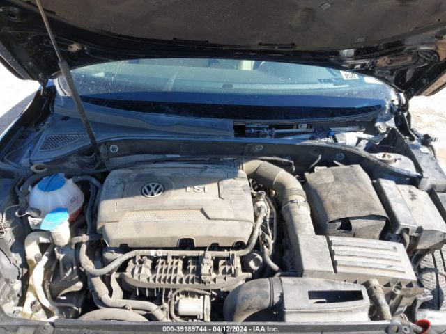 1VWAT7A31FC120679 Volkswagen Passat 1.8t Limited Edition