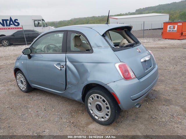 2013 FIAT 500 3C3CFFAR4DT529184 Photo 2