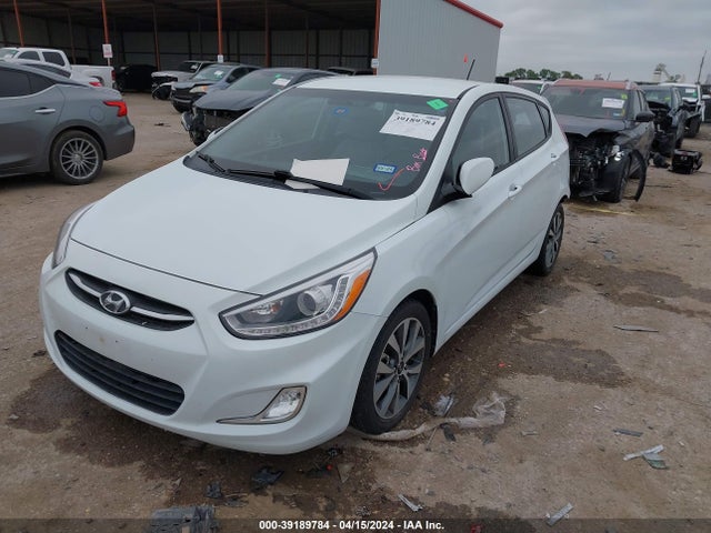 Hyundai Accent Sport 2015 KMHCU5AE8FU232724 Image 2