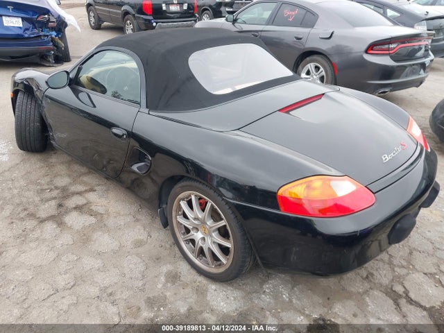 2002 PORSCHE BOXSTER WP0CB29842U661036 Photo 2