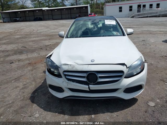 55SWF4JB2GU159483 Mercedes-Benz C 300 Luxury/sport