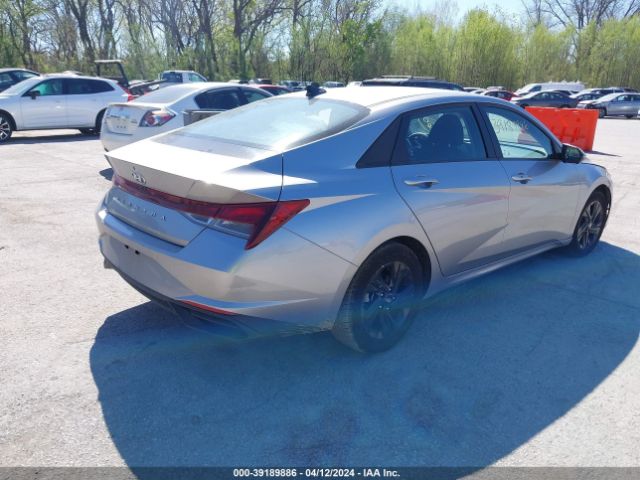 5NPLM4AG3MH045303 Hyundai ELANTRA SEL