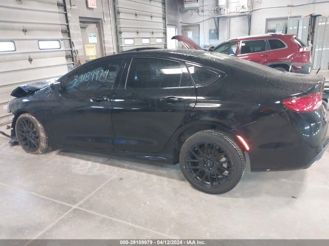 Chrysler 200 S 2015 1C3CCCDG1FN543693 Image 15