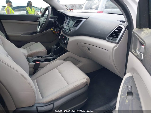 Hyundai TUCSON SE 2016 KM8J3CA47GU100318 Image 5